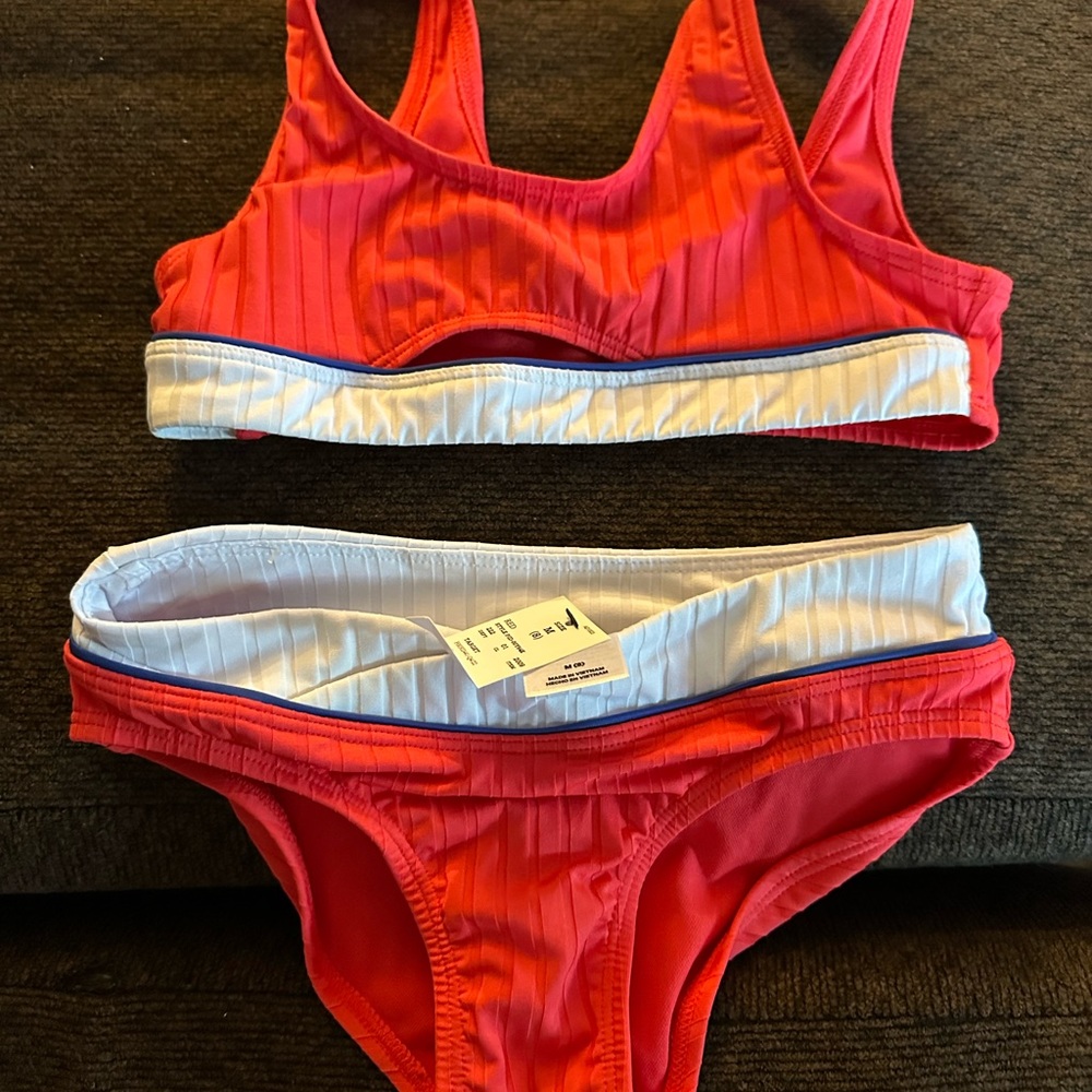 2 NEW size 8 bikinis - Art Class